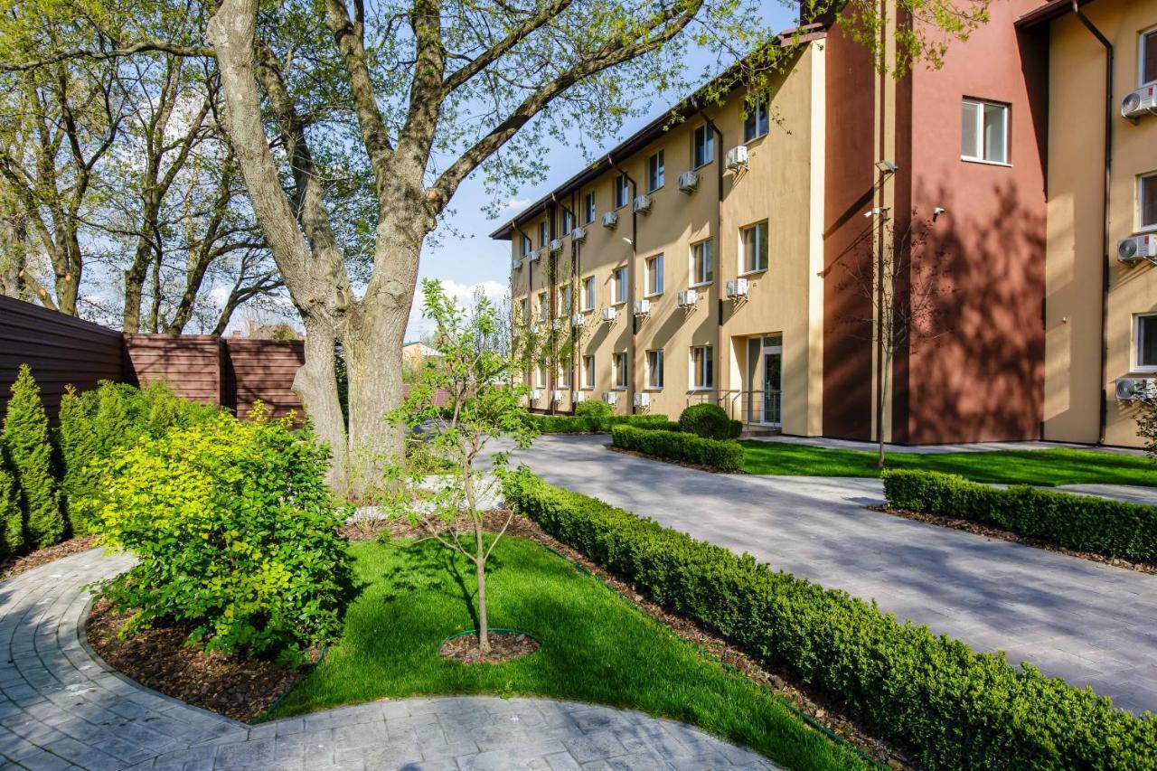 Gd Apartment Osokorky Kiev Eksteriør billede